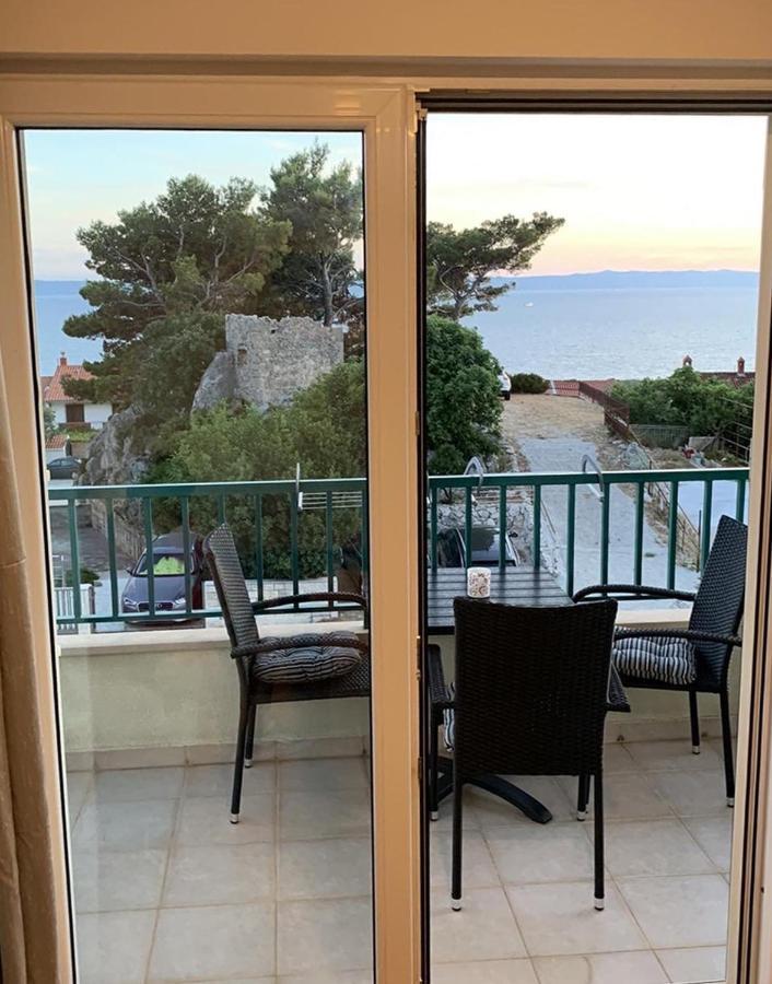 Apartments with a parking space Makarska - 18170 Bagian luar foto